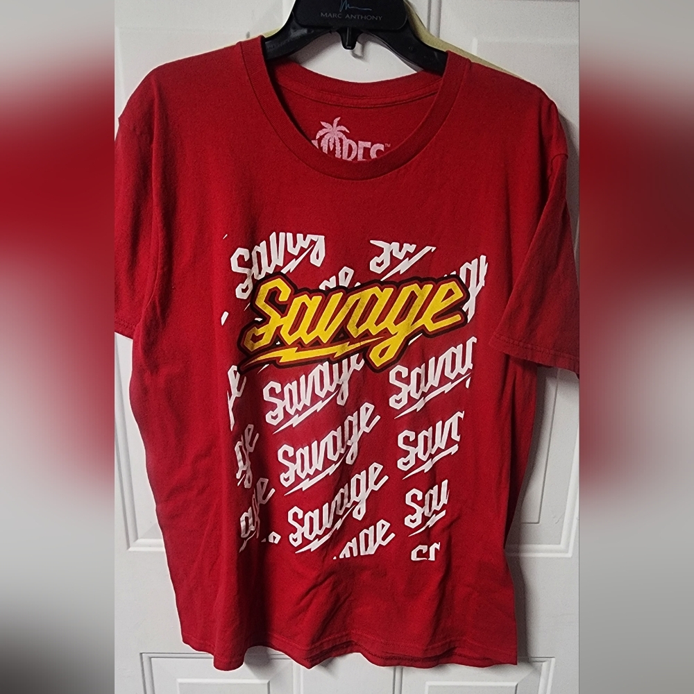 Vibes Savage T-Shirt XLarge Red Short Sleeve Graphic Novelty Bailey Apparel